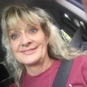 Meet your Posher, Annette